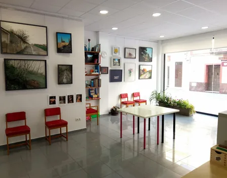 Azul Real Espacio Creativo – pintor en Dos Hermanas
