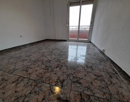 Tunde Pintor – pintor en Barcelona